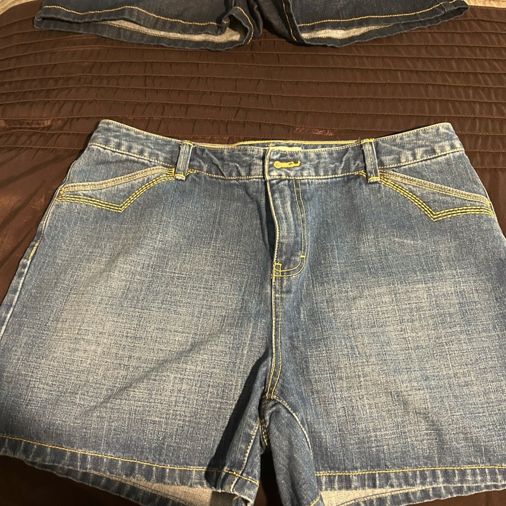 Brand New Tommy Hilfiger shorts